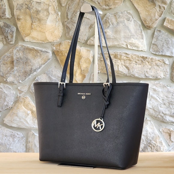 Michael Kors Jet Set MD Carryall Tote Black - Picture 1 of 8